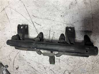 Peugeot 206 306 1.6 1997-2000 Enjektör Kütüğü 9625194080