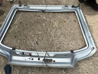 Peugeot 306 HB 1994-2000 Çıkma Bagaj Kapağı