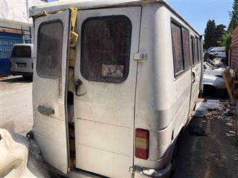 Peugeot J9 1995 Arka Sağ Kanat Bagaj Kapağı