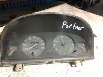 Peugeot Partner 1998-2003 Gösterge Paneli