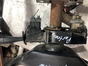 Peugeot Partner 1998-2003 Sinyal Kolu