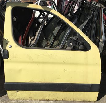 Peugeot Partner 1998-2008 Çıkma Sağ Ön Kapı