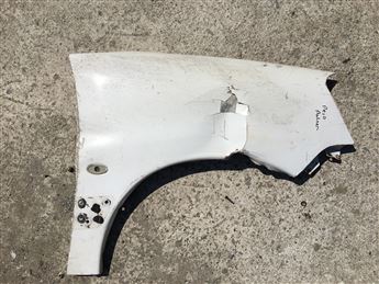 Peugeot Partner 2003-2008 Sağ Ön Çamurluk