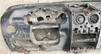 Peugeot Partner 2003-2010 Göğüslük Torpido