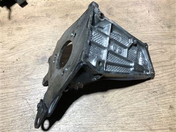 Peugeot Partner Berlingo 1.9 D 1995-2007 Mazot Pompası Bağlantı Ayağı 9625176310