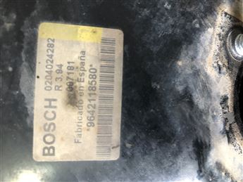 Peugeot Partner Berlingo 1.9 D Westinhause BOSCH 0204024282 (4)