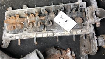 Renault 12 Çıkma Motor Silindir Kapağı