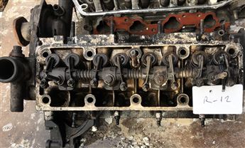 Renault 12 Çıkma Motor Silindir Kapağı