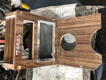 Renault 12 Çorum Kaloriferi (Ahşap Kasa)