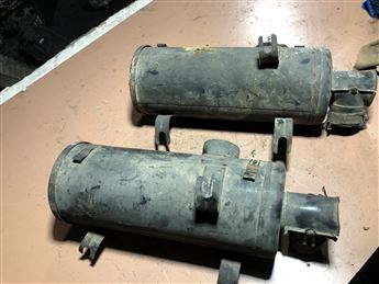 Renault 12 Hava Filtre Kutusu