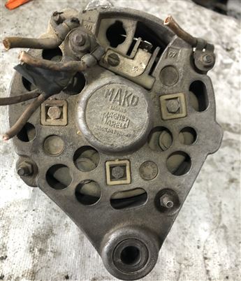 Renault 12 Şarj Dinamosu