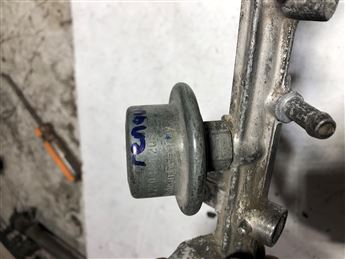 Renault 19-21 Yakıt Basınç Regülatörü 0280161206 Bosch