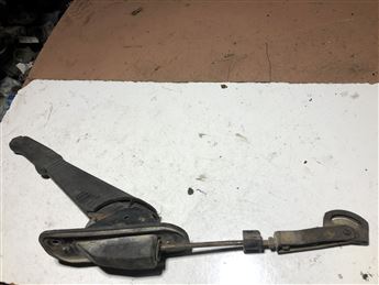 Renault 19 El Freni Kolu Tabancası