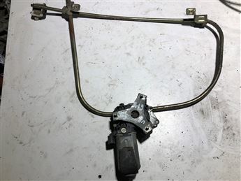 Renault 19 Sağ Ön Kapı Cam Krikosu