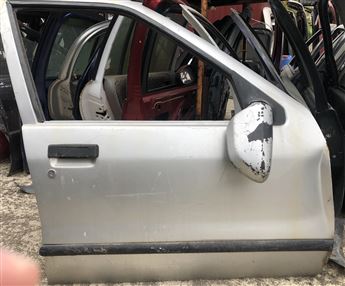 Renault 19 Sağ Ön Kapı