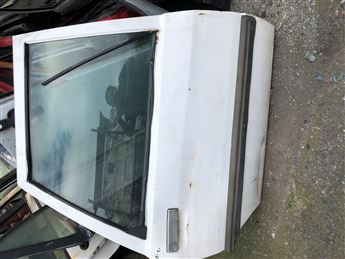 Renault 19 Çıkma Sol Arka Kapı