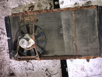 Renault 21 Çıkma Komple Radyatör (Fan Motorlu)