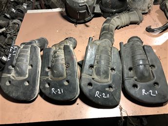 Renault 21 Karbürütör Muhafazası 7700746136