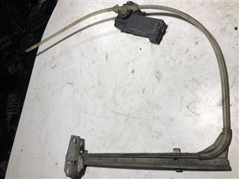 Renault 21 Sağ Arka Kapı Cam Krikosu