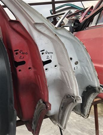 Renault 21 Sağ Arka Kapı