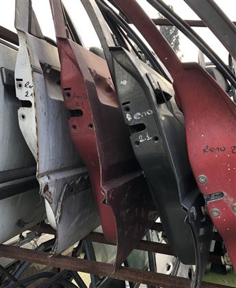 Renault 21 Sağ Arka Kapı