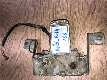 Renault 5 - 14 - 106 Arka Cam Silecek Motoru