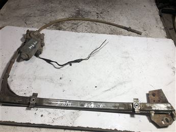 Renault 9-11 Elektrikli Sağ Ön Kapı Cam Krikosu 0130821046 Bosch