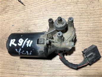 Renault 9 - 11 Ön Cam Silecek Motoru