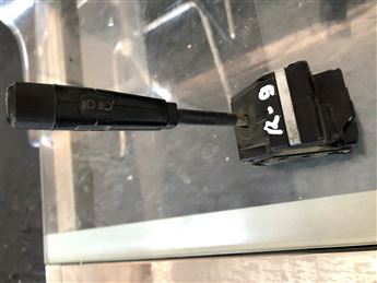 Renault 9-11 Sinyal Kolu