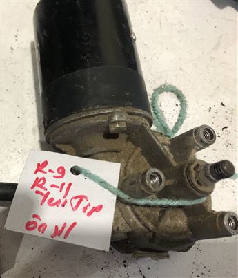 Renault 9-11 Yeni Model Ön Cam Silecek Motoru 64342391