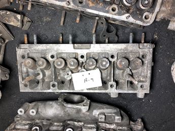 Renault 9 Çıkma Motor Silindir Kapağı