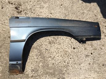 Renault 9 Sağ Ön Çamurluk