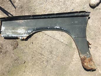 Renault 9 Sağ Ön Çamurluk