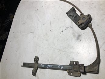 Renault 9 Sağ Ön Kapı Cam Krikosu