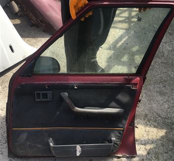 Renault 9 Sağ Ön Kapı