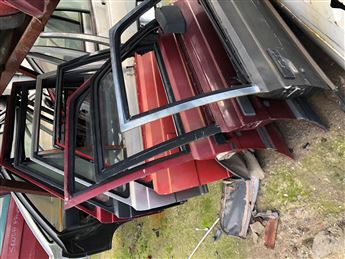 Renault 9 Sağ Ön Kapı