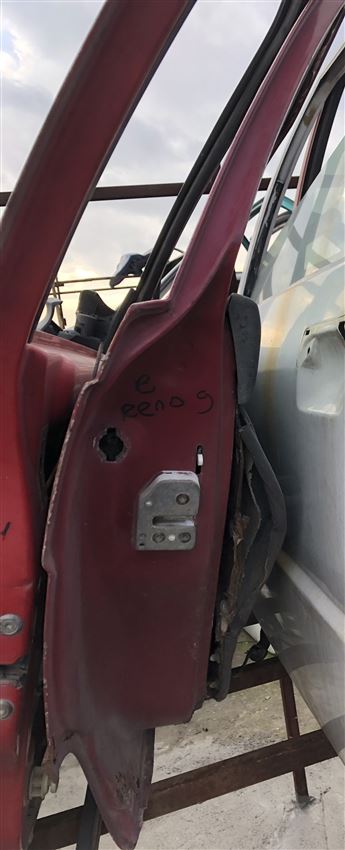 Renault 9 Sol Ön Kapı