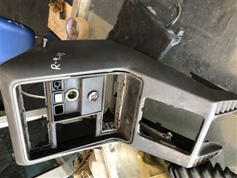 Renault 9 Vites Konsolu