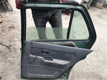 Renault Clio 1 1994-1997 HB Sağ Arka Kapı      (ku