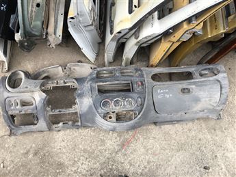 Renault Clio 1998-2005 Göğüslük Torpido