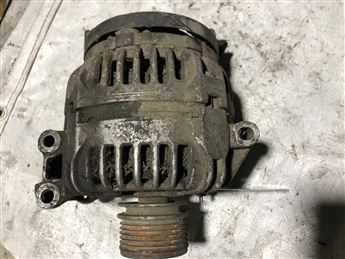 Renault Clio 2 Kango 1 Laguna 2 Megan 1-2 Scenic 2 1.4-1.6 16V 1998-2005 (0124415014 BOSH) Çıkma Şarj Dinamosu