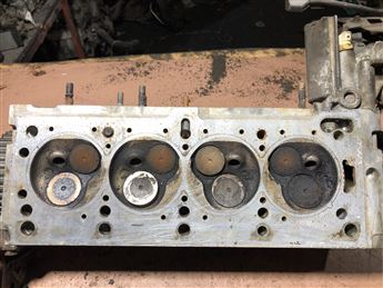 Renault Clio 9-19 1.4 Energy Silindir Kapağı (Payı İyi)