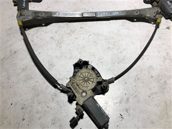 Renault Clio II 1998-2005 Sağ Ön Kapı Cam Krikosu (Orj.)