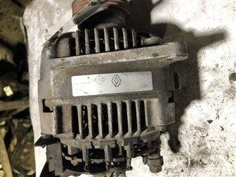 Renault Clio ll 1.4 2003-2006 (889505548) Çıkma Şa