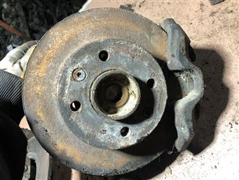 Renault Express 1.9 1994-2000 Sağ Ön Taşıyıcı Disk Porya