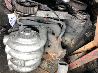 Renault Express 1.9 Emme ve Egzoz Manifoldu