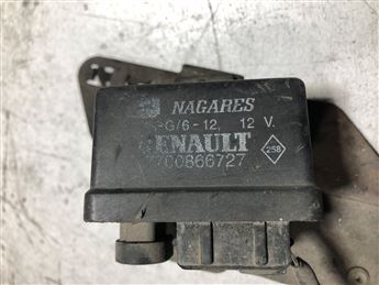 Renault Express Kızdırma Rölesi 7700866727