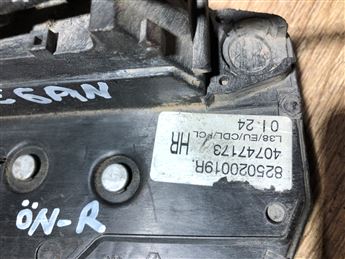 Renault Fluence Megane 3 2008-2016 Sağ Ön Kapı Kilidi