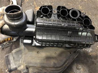 Renault Kangoo 1.9 1997-2003 Hava Filtre Kutsu