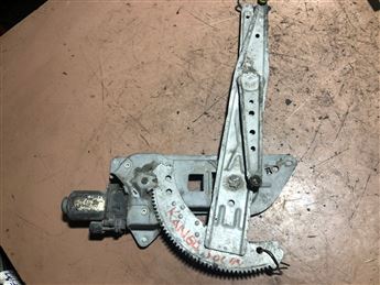 Renault Kangoo 1997-08 Sol Ön Kapı Cam Krikosu